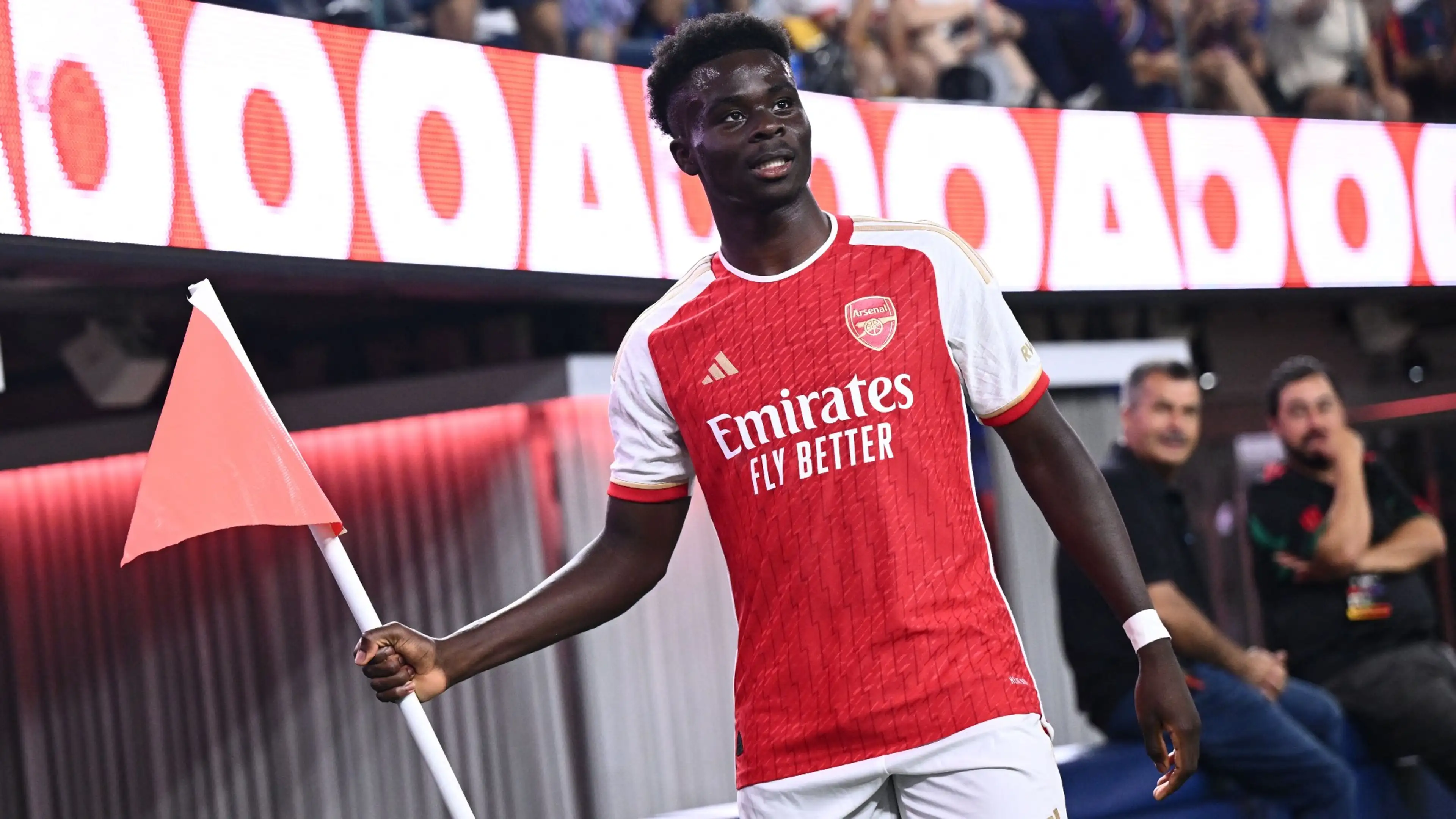 VIDEO: Bukayo Saka doubles Arsenal's lead with absolute STUNNER